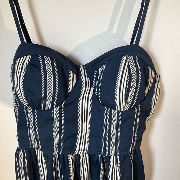 Band of Gypsies Bustier Jumpsuit! Size Small, Navy and White - Picture 4 of 9